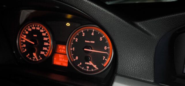 51.3 km/h bei circa 6441 Umdrehungen die Minute